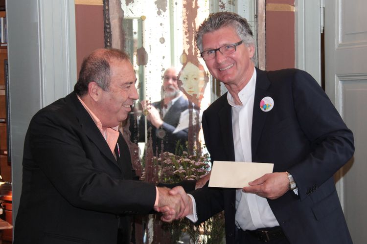 Spendenübergabe. Foto: Thomas Brendgens-Mönkemeyer