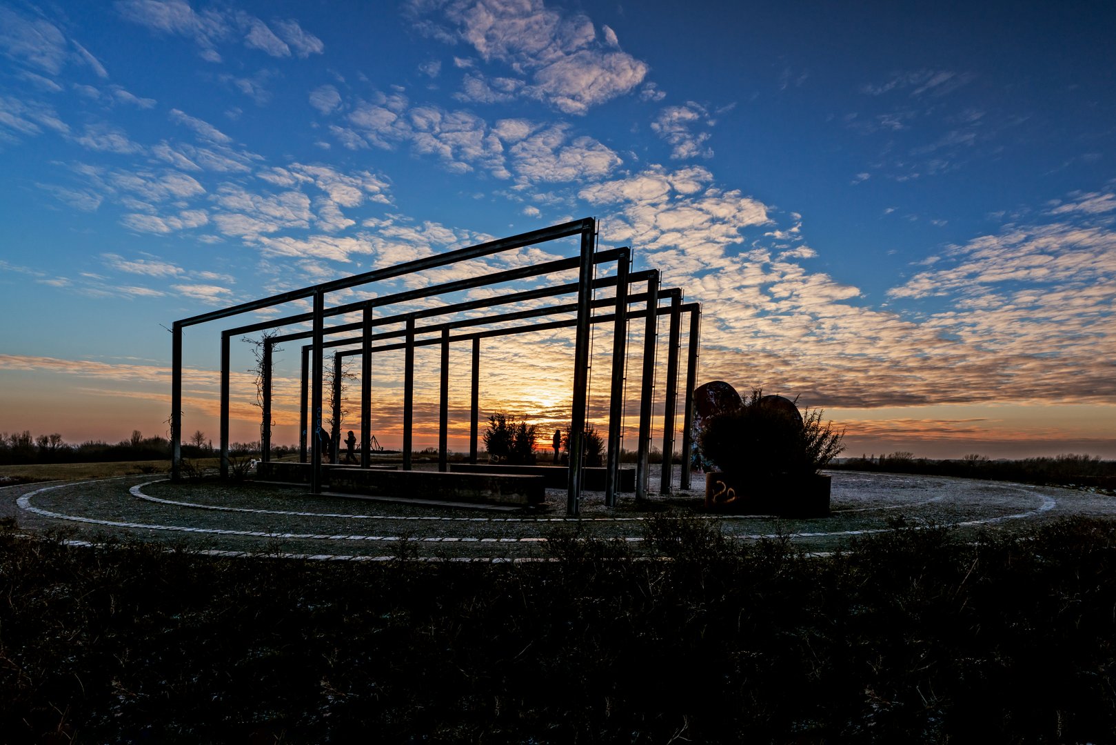 Vorschau: Dunkelheit am Utkiek. Foto: Mittwollen und Gradetchliev