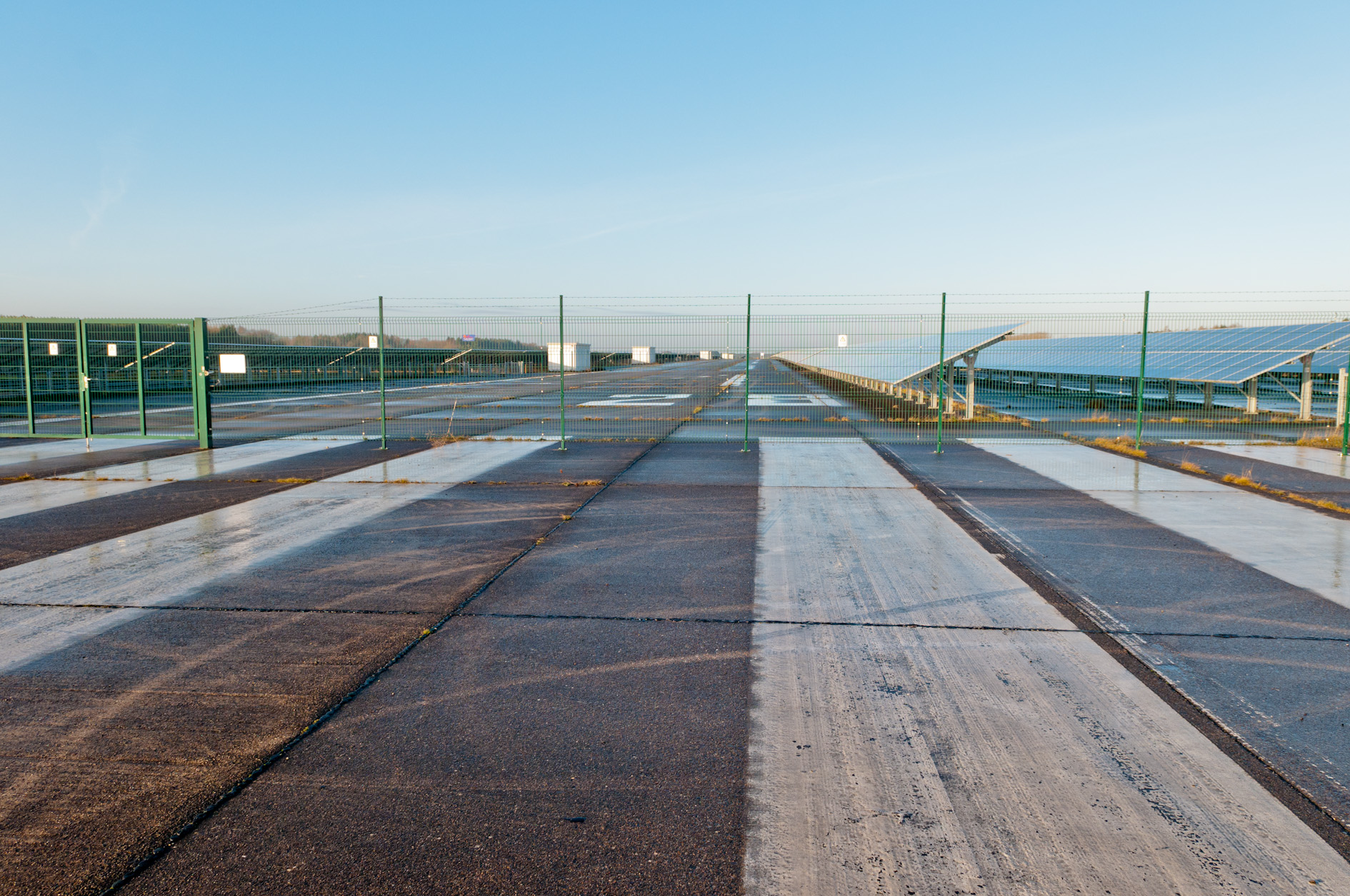 Blick auf den Solarpark. Foto: Peter Duddek