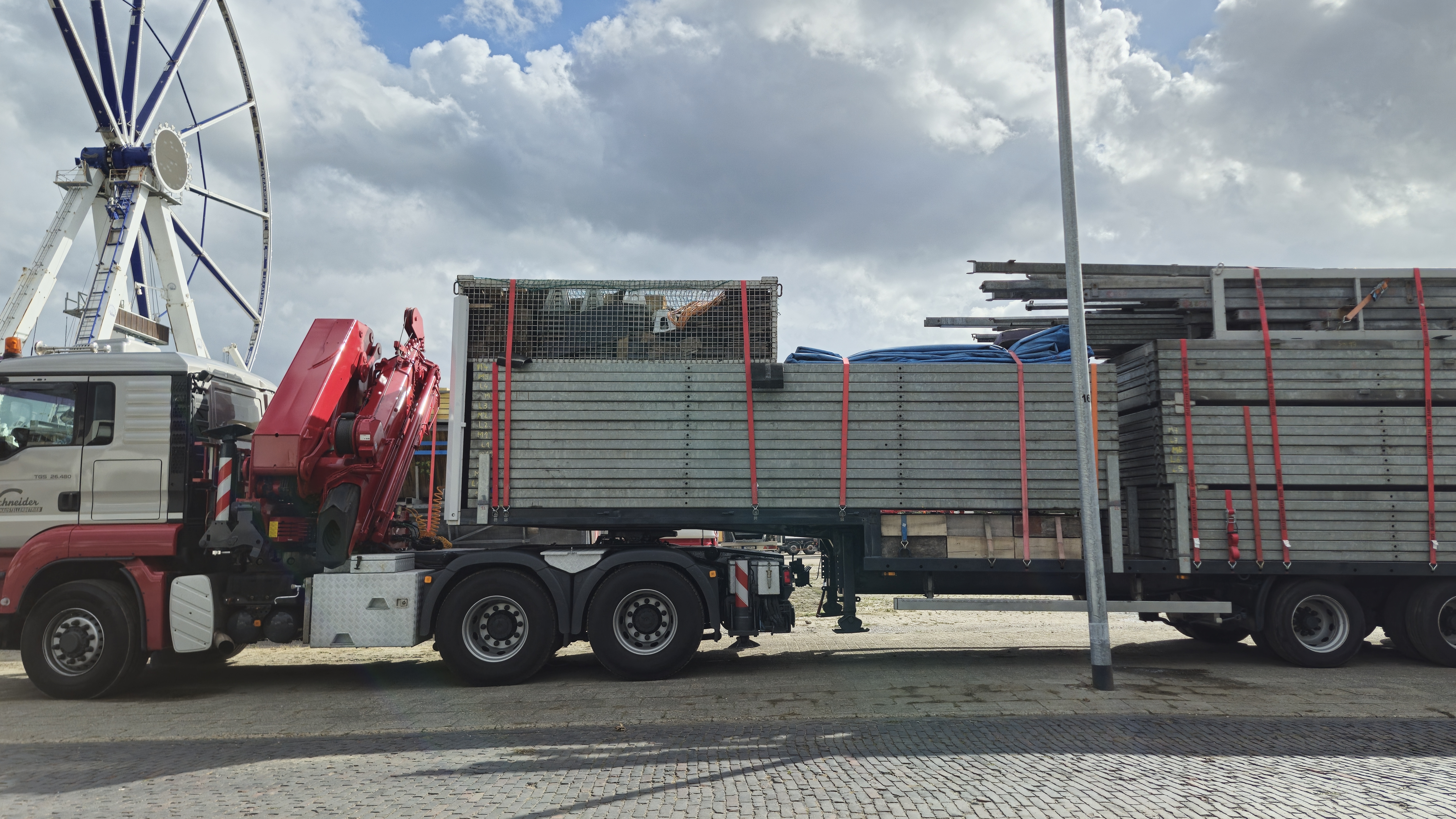 Der Aufbau vom Kramermarkt am 15. September 2025. Foto: Stadt Oldenburg