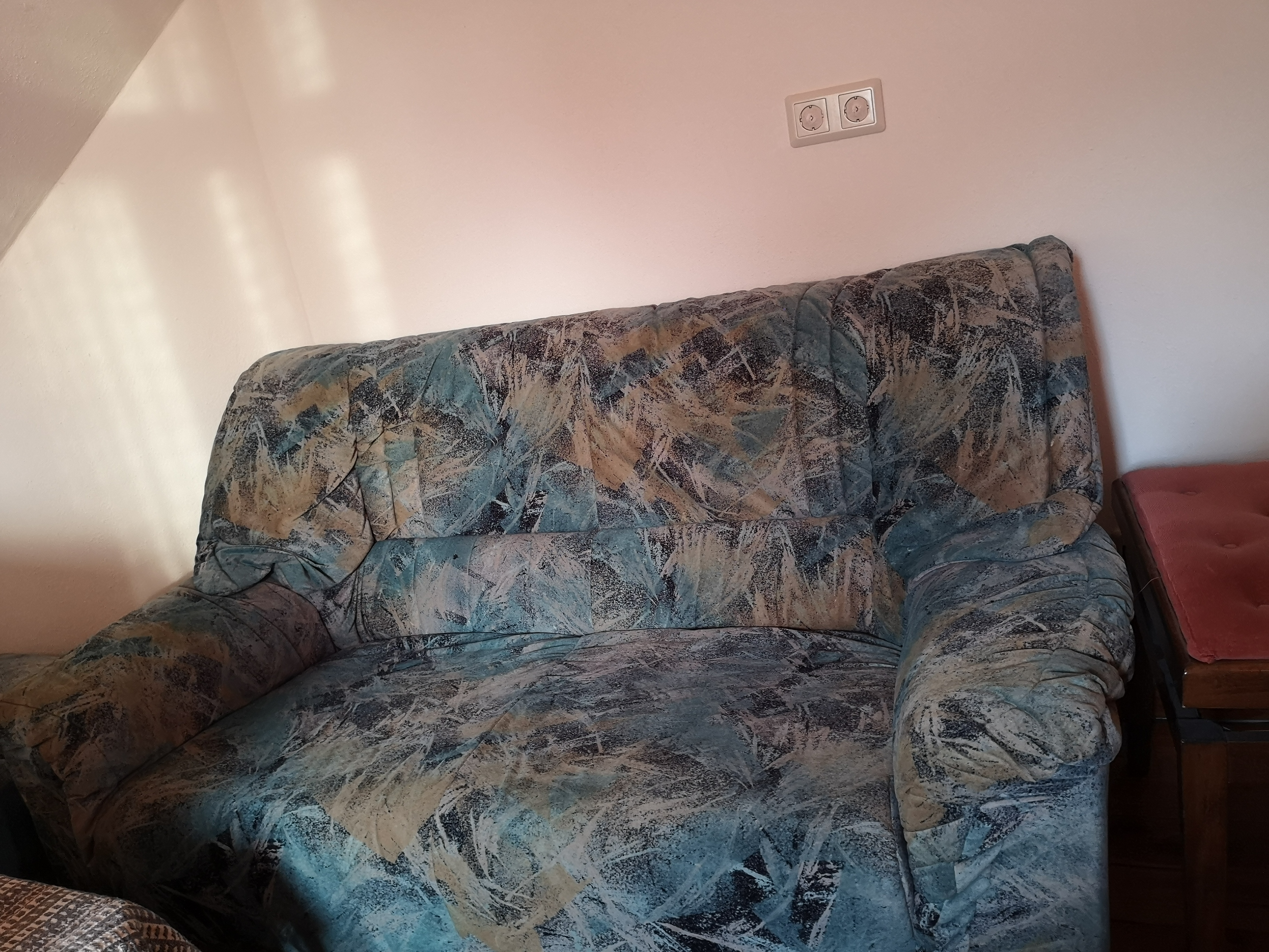 Sofa und passender Hocker