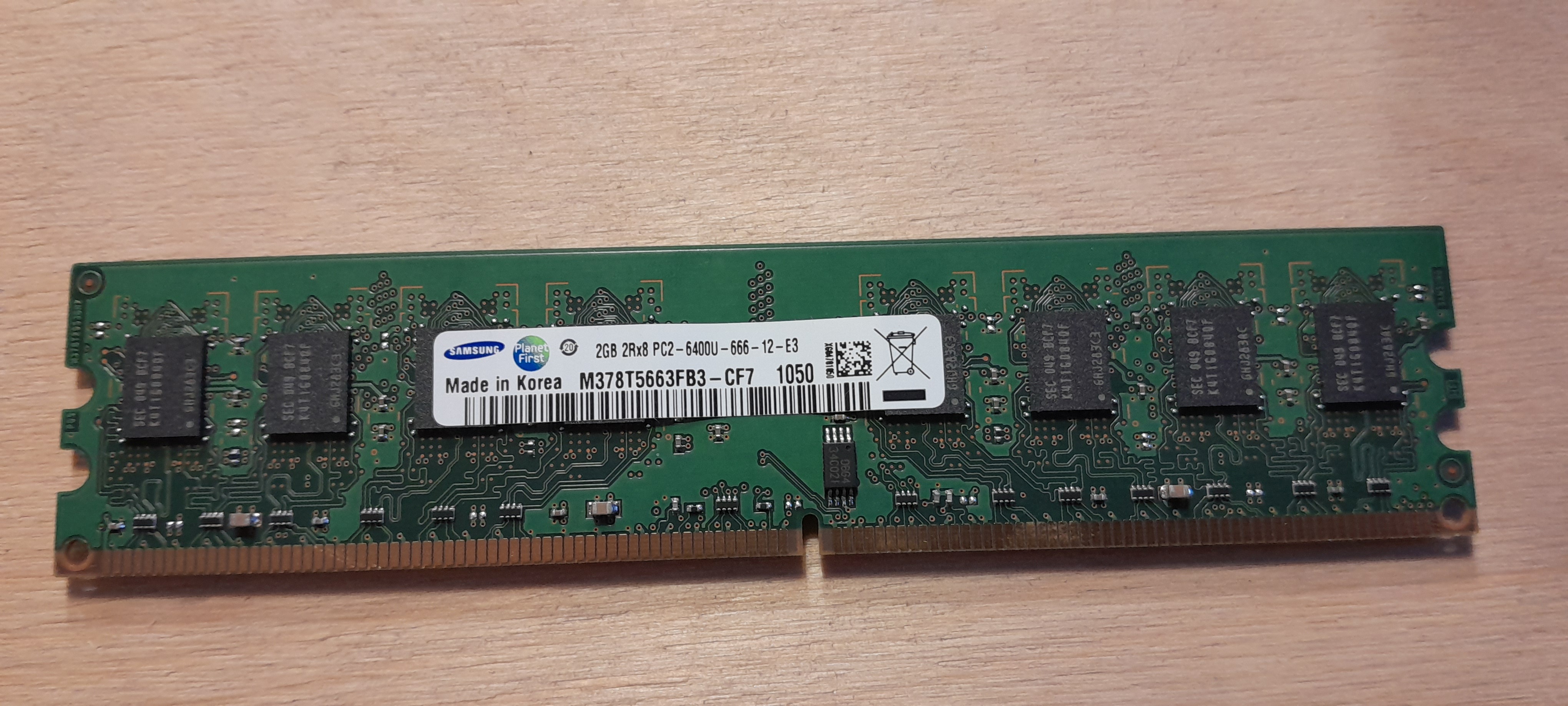 PC mit DDR2 RAM oder DDR2 4 GB Riegel