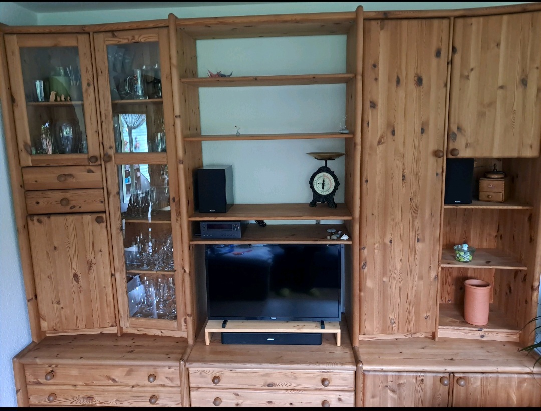 Wohnzimmerschrank, Kiefer, Massivholz